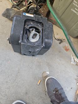 Portable electric winch
