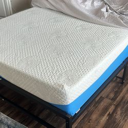 Queen Bed Memory Foam
