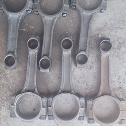 6 Qty X Casting  350 Chevrolet Rods With Arp Bolts Balanced  6 Qty Only. 35th Ave And McDowell Phx 