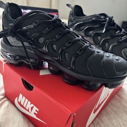 Nike Air Max VaporMax Plus
