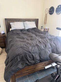 Sturdy Wooden Bedframe