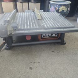 Erramienta 35 Ridge Makita Rioby 