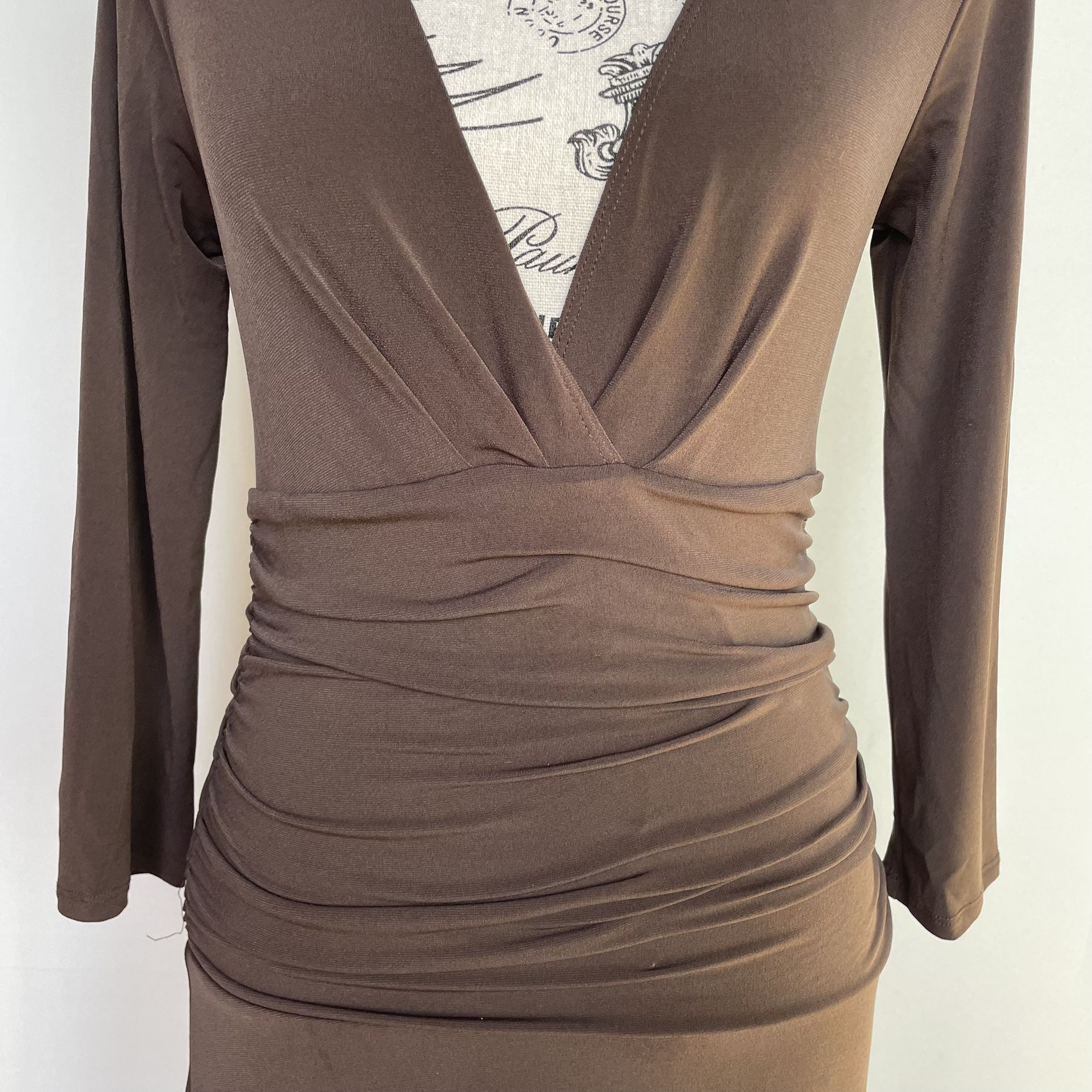 Max and Cleo plunging empire waist long sleeve dress in coffee brown size XS NWT
