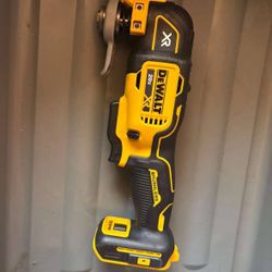Dewalt Multi Tool 