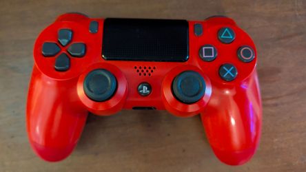 PS4 CONTROLLER MAGMA RED and/or motion tracking camera v2 w/ original stand!
