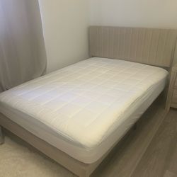 Full/double bed frame