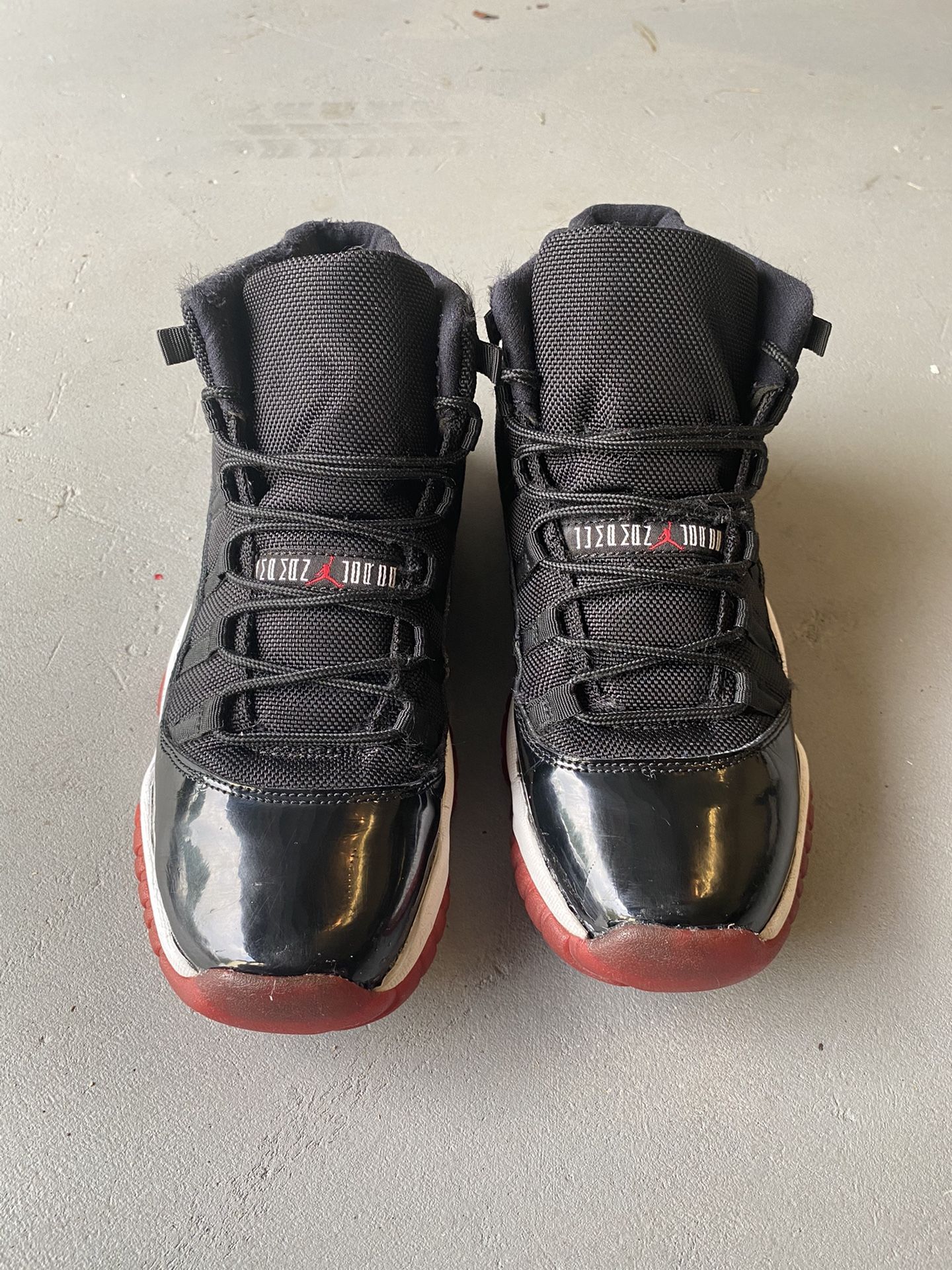 Bred 11 size 7
