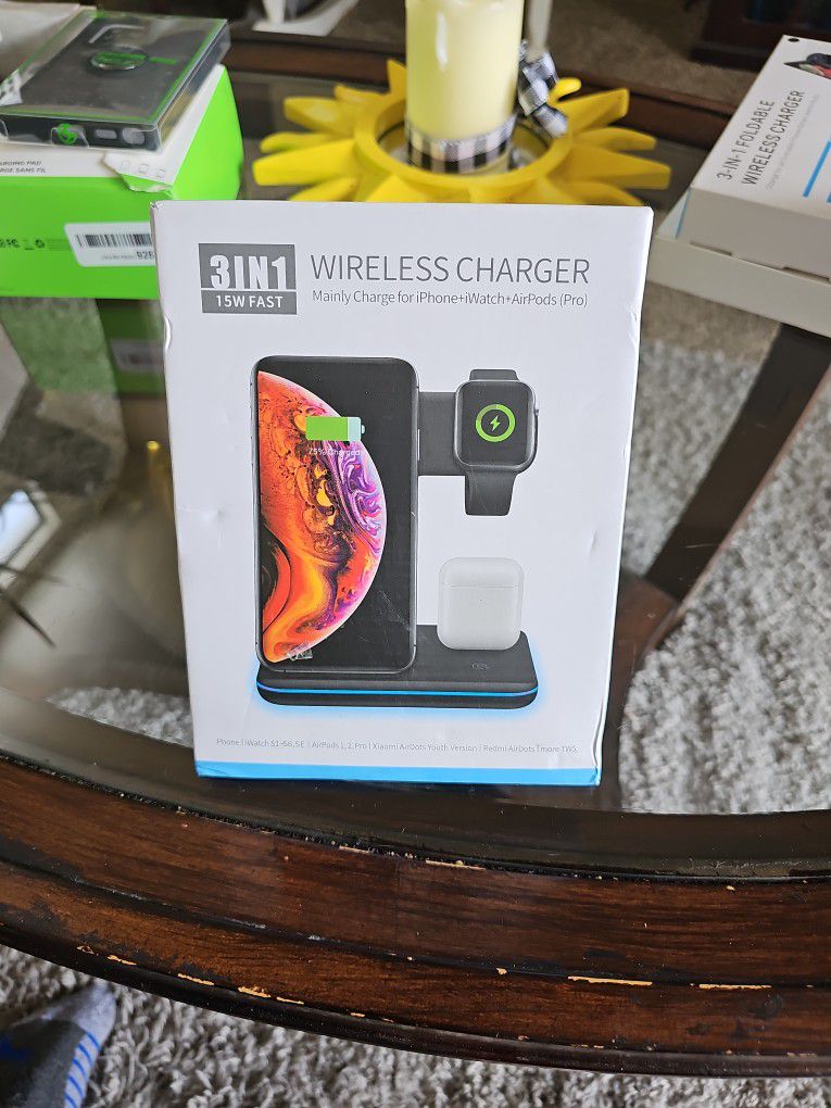 3-in1 Wireless Charger 