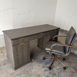 Modern Office Desk & Chair