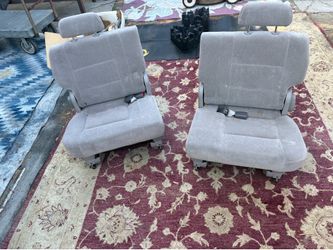 Foldable van seats came from Toyota free