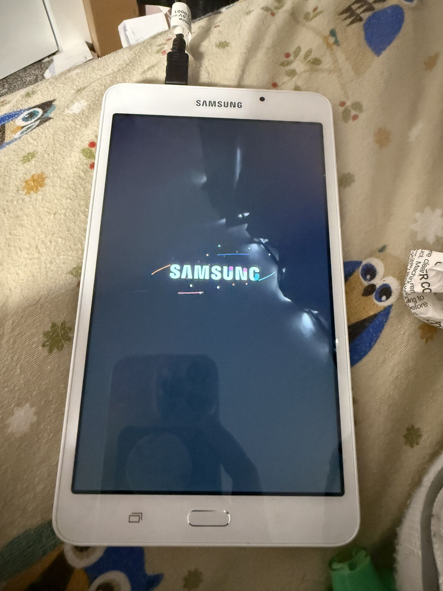 White Samsung Galaxy Tablet A6