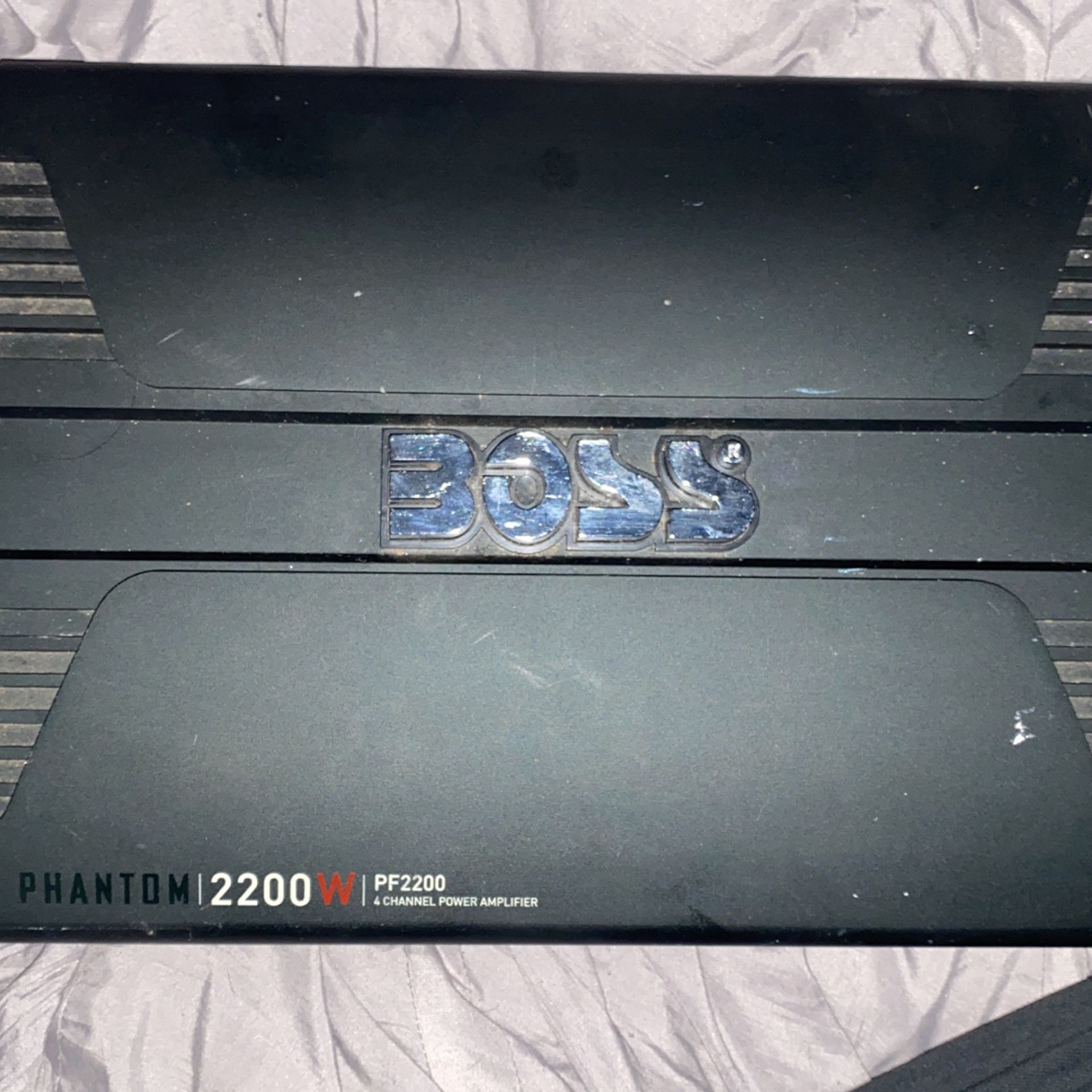 Boss Phantom 2200w Audio System