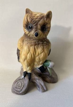 Vintage Owl Figurine Statue Artware Made In Taiwan Home Decoration Accent