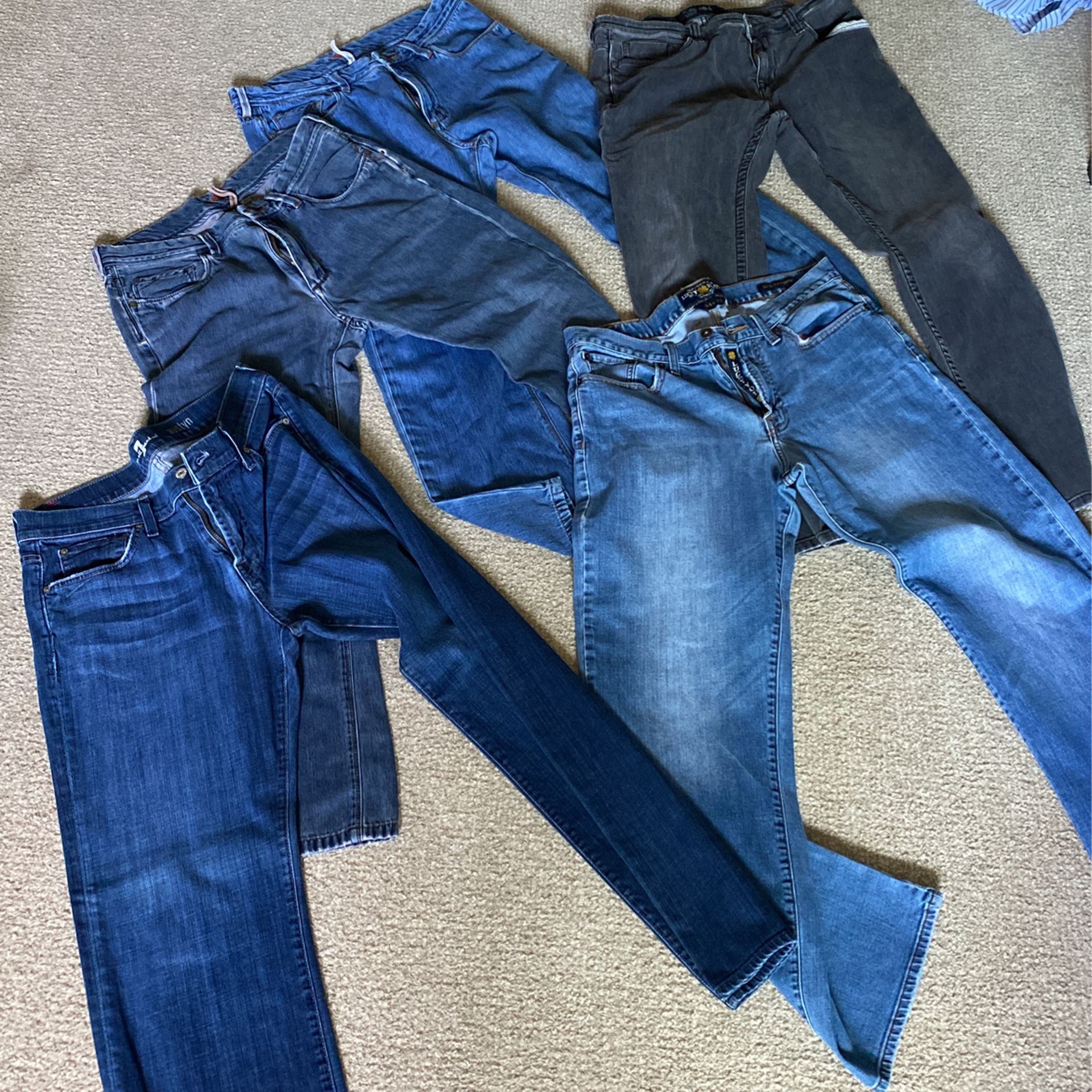 duizelig Omdat snap 5 Pair Mens Jeans - Tommy Bahamas / Seeded & Sewn / Lucky / 7 for Sale in  Anaheim, CA - OfferUp