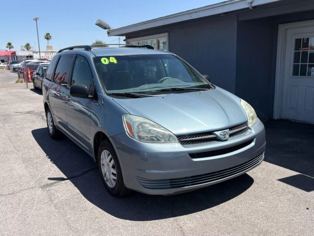 2004 Toyota Sienna