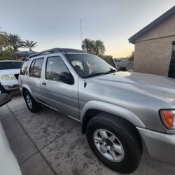 Nissan Pathfinder 2002
