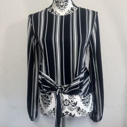 Forever 21 Women's Long Sleeve Crop Top Striped Size M Medium B/W Front Tie