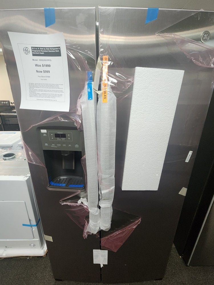 25.3 cu. ft. Side by Side Refrigerator in Fingerprint Resistant Stainless Steel, Standard Depth