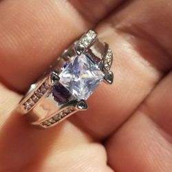 Gorgeous princess Cut Women's Wedding Engagement Promises Ring Size 8...