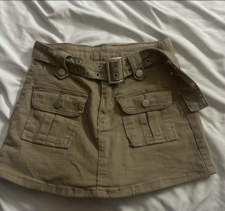 Khaki Cargo Skirt With Shorts And Belt
