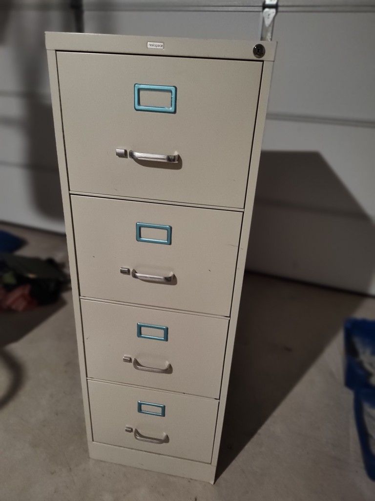 4 Drawer Cabinet With Key