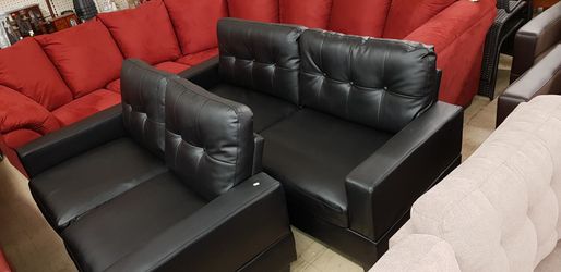 New sofa and loveseat sets