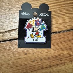 Disney Christmas Noel Pin Mickey Mouse
