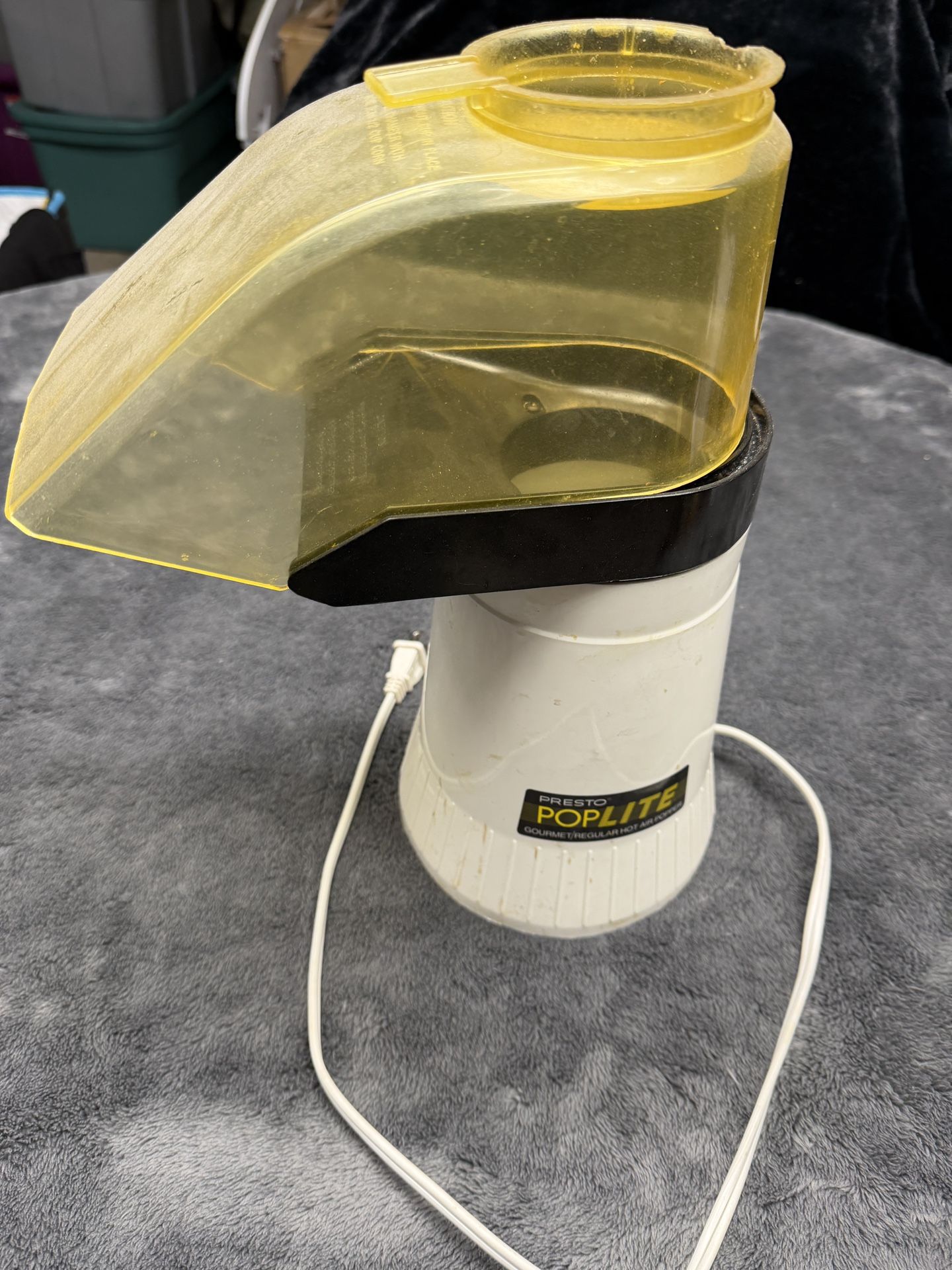 Presto Pop Lite Hot Air Popcorn Popper with Hot Butter Tray!  