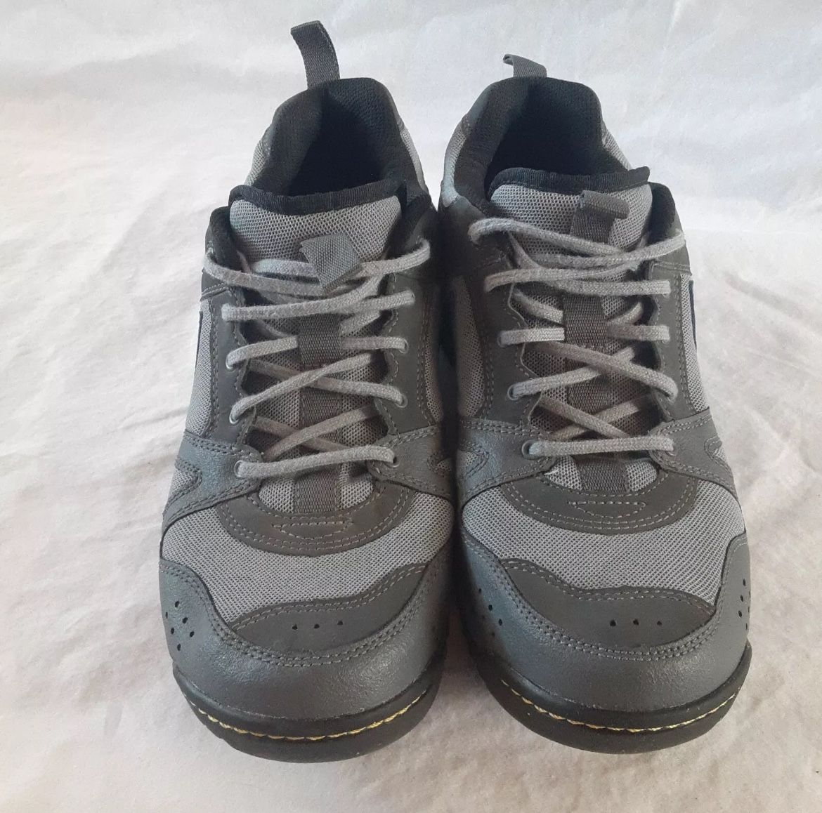 NIKE ACG RONGBUK MEN’S SIZE 11