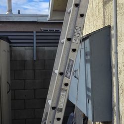 20 ft Louisville ladder