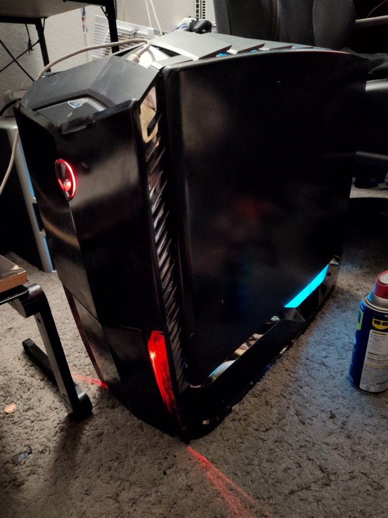 Alienware Area 51 "Vintage" Gaming Computer for Sale in Las Vegas, NV ...