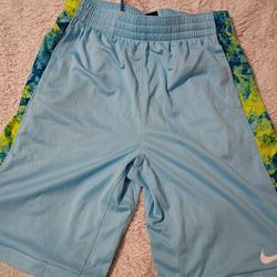 Nike Boys Basketball Shorts XL