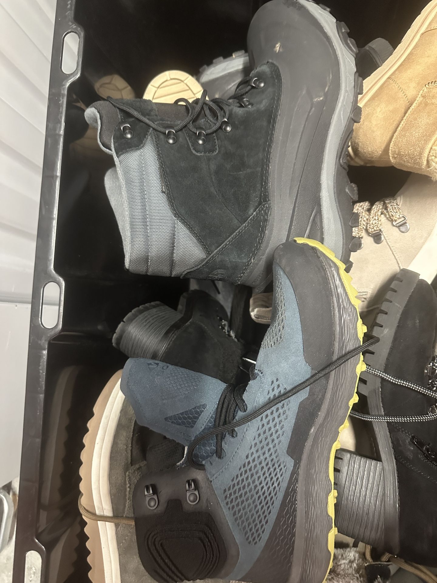 Men & Women Boots