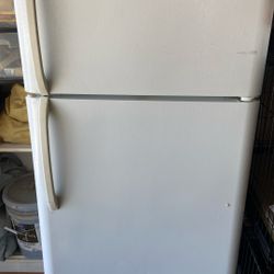 Refrigerator Frigidaire