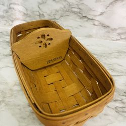 Longaberger Bread Basket With Insert 