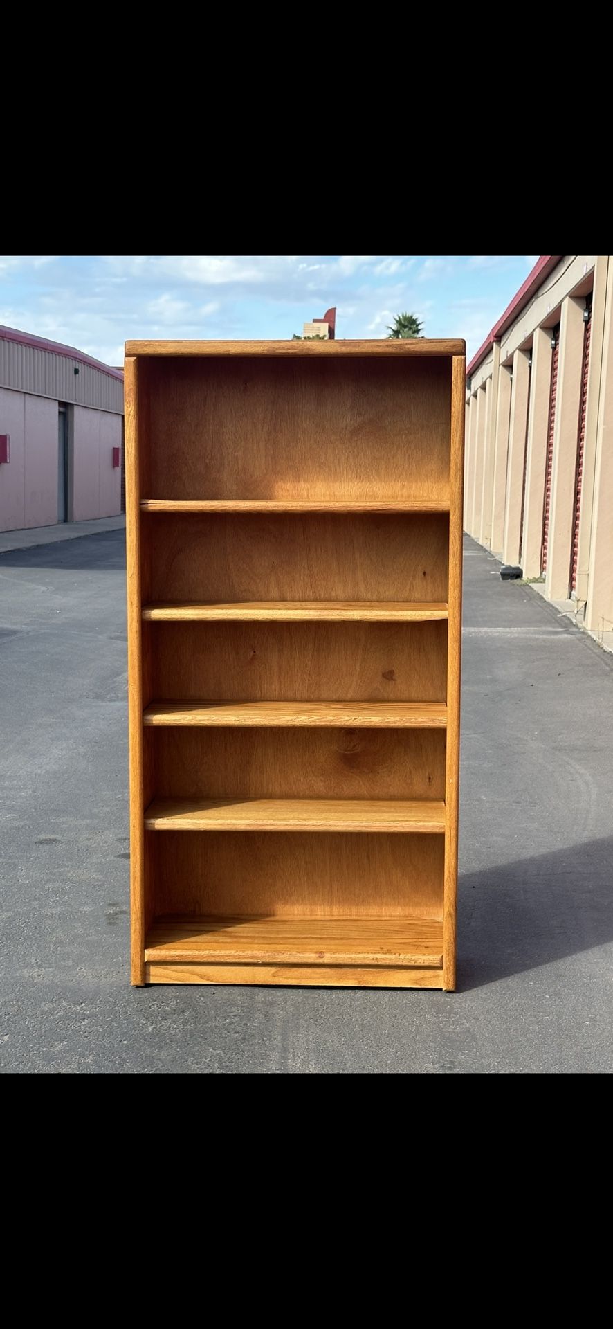 Bookshelf