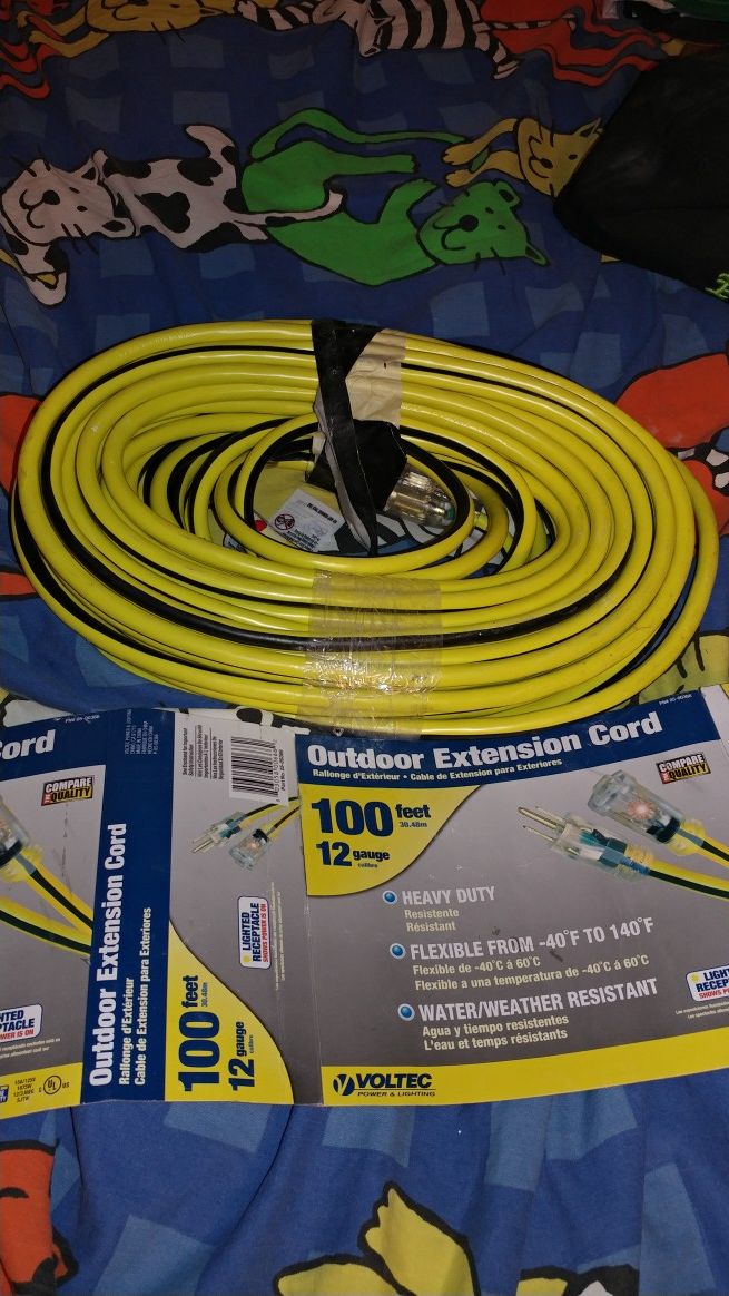 Extension cord 100. Feets