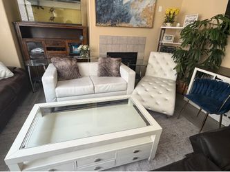 White Living Room Set – Must Sell FAST! ✨