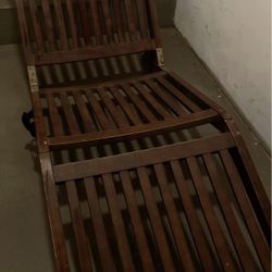 Solid Wood Adjustable Chaise Lounge Chair