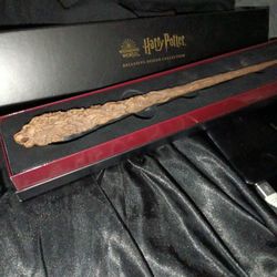 Exclusive Design Collection House Gryffindor Wand