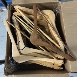 34 Wooden Clothes Hangers
