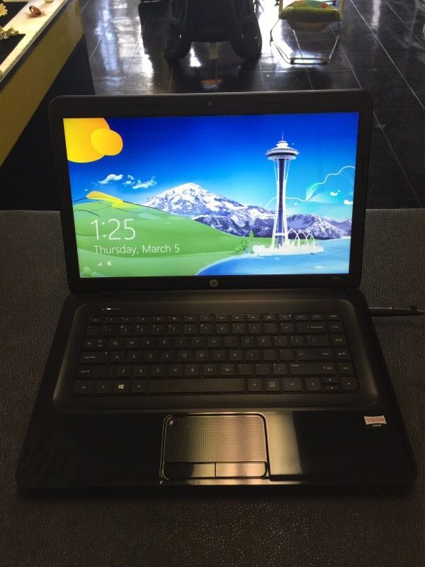 HP 2000 TPN-I108 15.6" Laptop - Windows 8, Black, Great Condition. The laptop comes with the original charger.