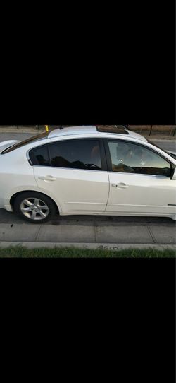 nissan altima hybrid 4D sedan