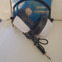 RYSTL SH-401 Stereo Headphones (White) VINTAGE w Box New Old Stock