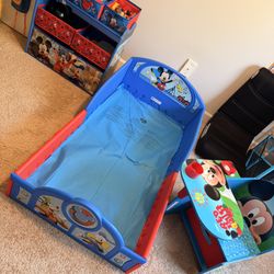 Mickey & Friends Toddler Bedroom Set – Bed + Toy Organizer + Chair 