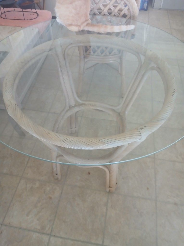 Glass Top Table With 4 Chairs 