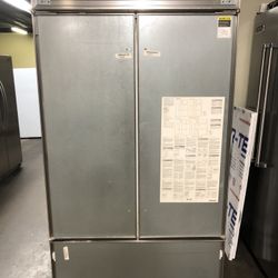 Sub Zero 42” Panel Ready Built In French Door Refrigerator 