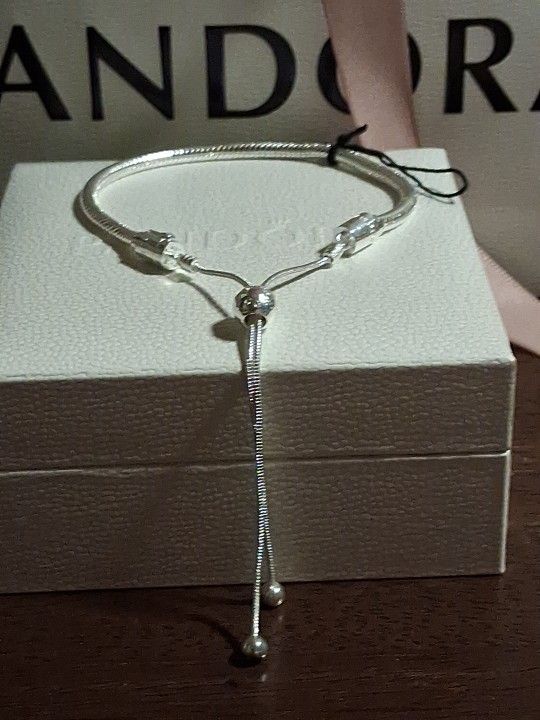 PANDORA MOMENTS AUTHENTIC BRAND NEW STERLING SILVER OSFA LOGO CLASP SLIDER BRACLET