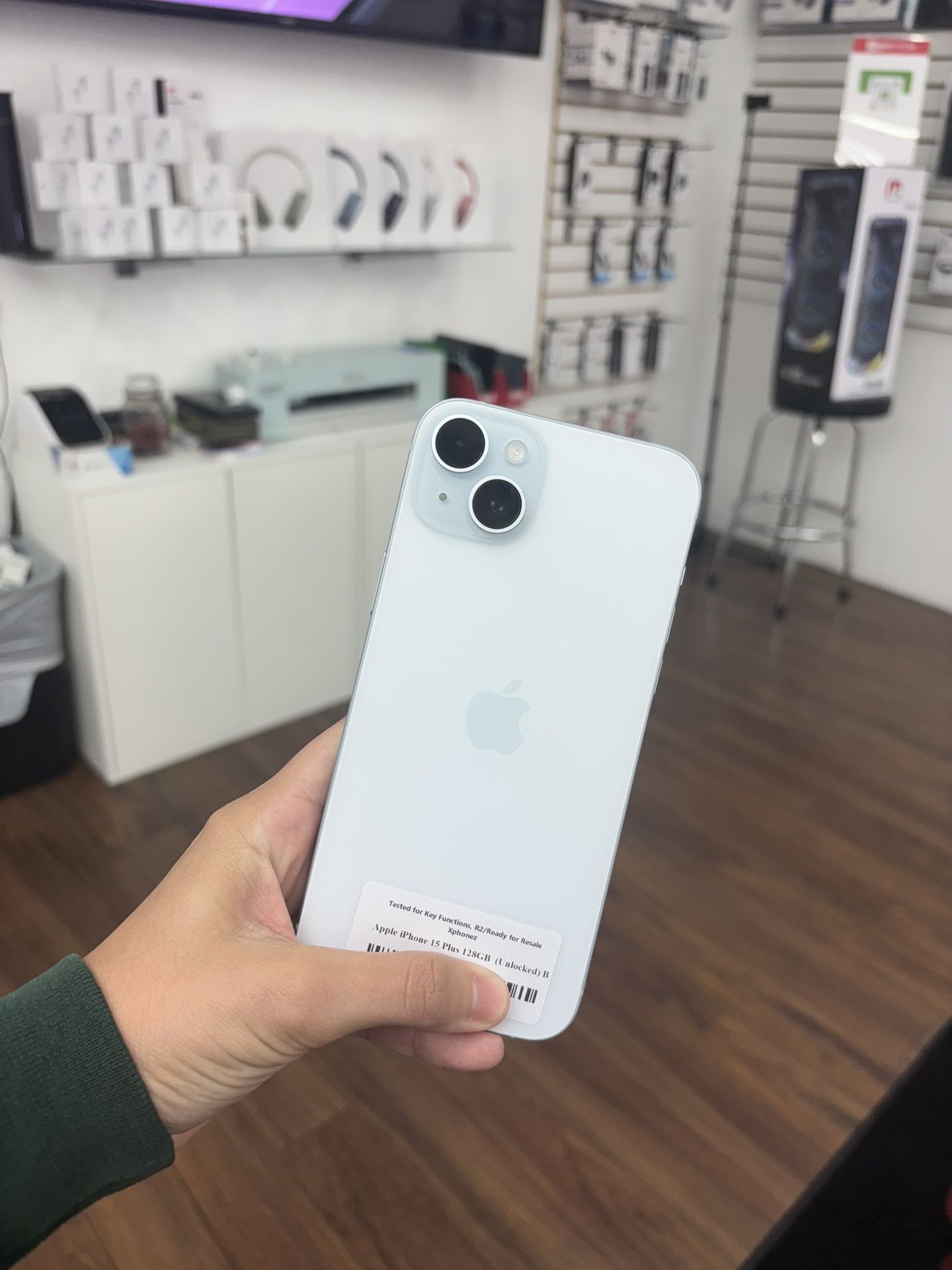 iPhone 15 Plus Unlocked 128gb $99 Down
