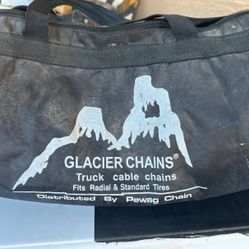Tire chains - New!